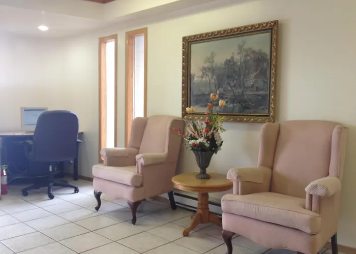 Airport Hotel: Knights Inn Lethbridge