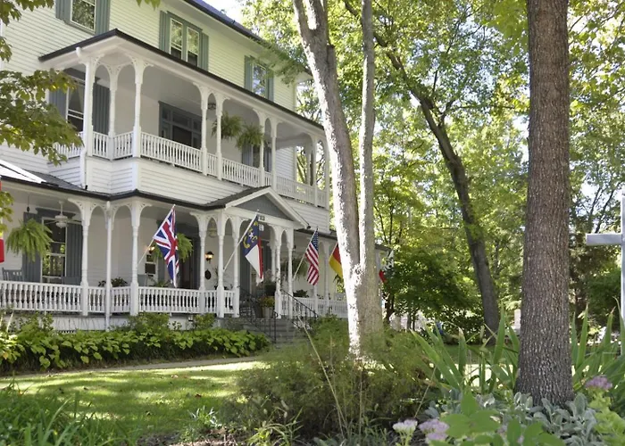 1898 Waverly Inn