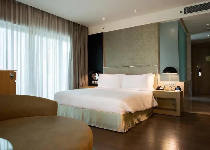 Holiday Inn Aerocity By Ihg