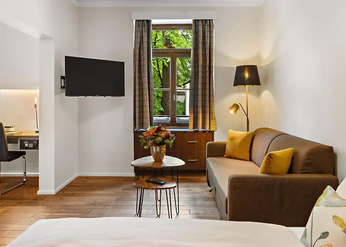 Сity center hotels Deutsche Eiche
