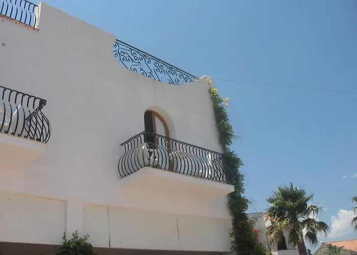 Cheap hotel: Hotel Orpheus