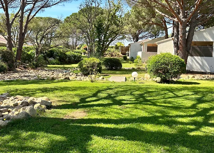 Villa: Les Pins de Santa Giulia