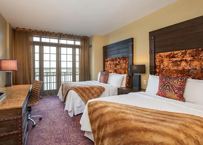 Hotels with a view Bohemian Savannah Riverfront, Autograph Collection