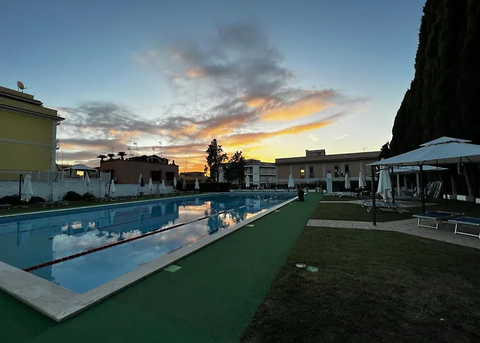 Hotel Con Piscina Parco Tirreno