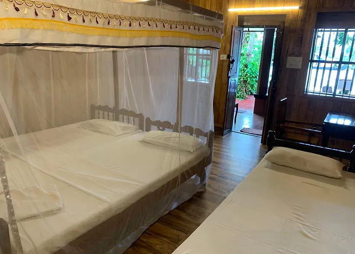 Malayalam Lake Resort