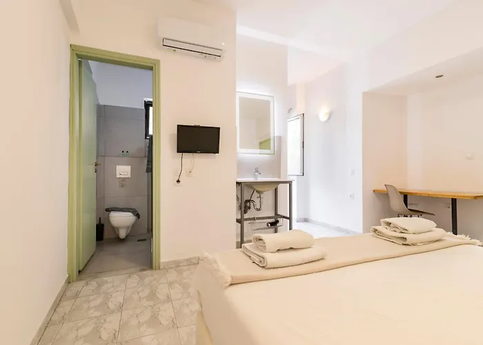  Lefka & Apartments