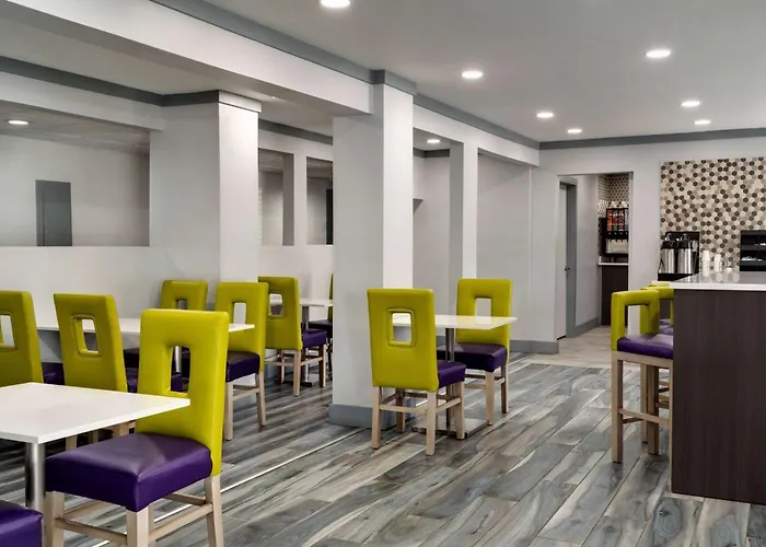 La Quinta Inn Birmingham - Inverness