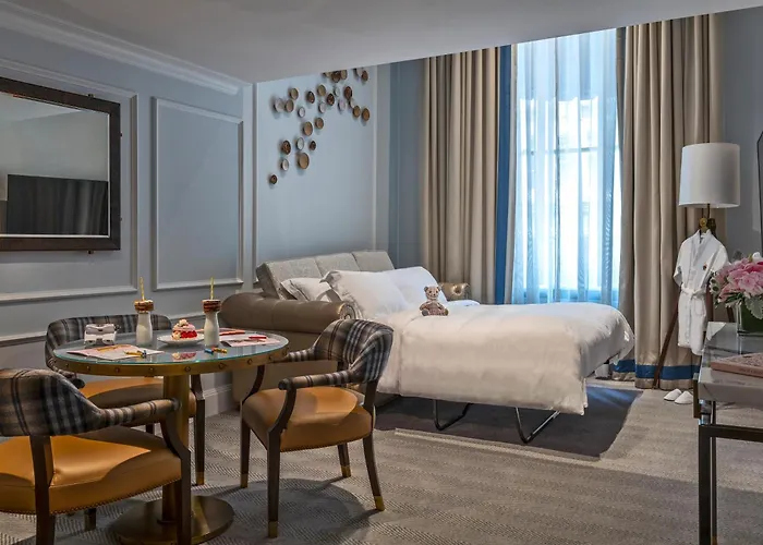Langham, Boston