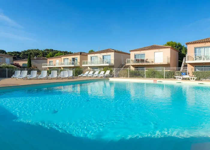 Residence Goelia Les Jardins De Phoebus