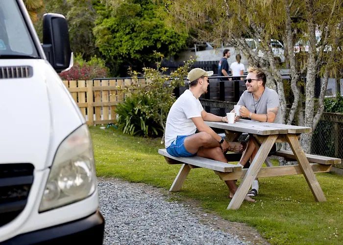 Nelson City Top 10 Holiday Park
