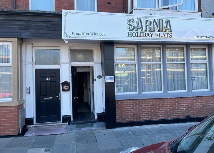Sarnia Holiday Flats