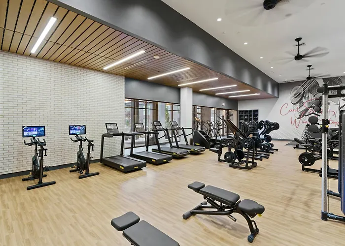 Hotel near College: Whyhotel By Placemakr, Columbia