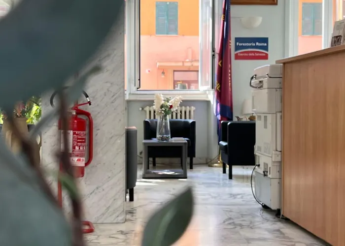 Hotel cerca del colegio: Foresteria Roma Esercito Della Salvezza