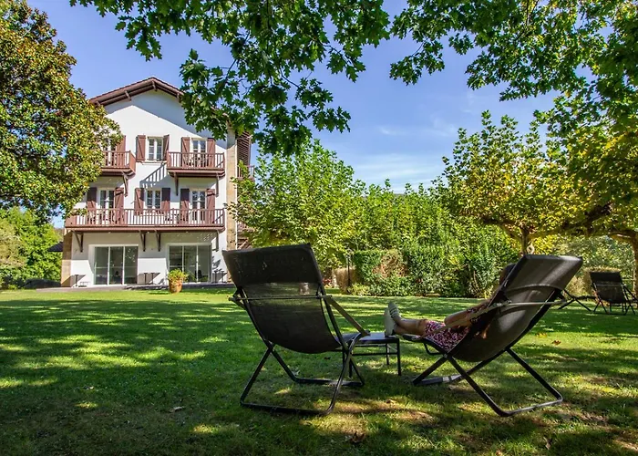 Hôtel accueillant les animaux: Les Jardins de Bakea
