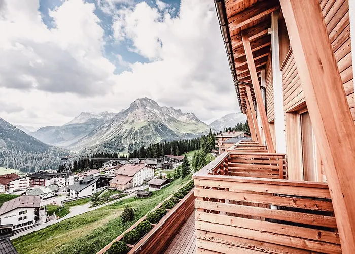 Hotel Goldener Berg