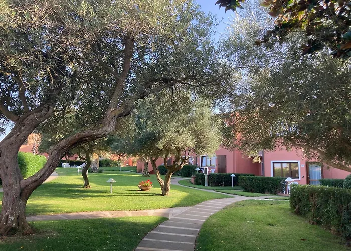 Cala Rosa Club Hotel