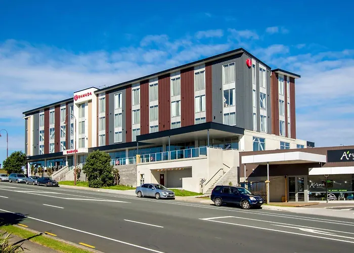 Ramada Suites By Wyndham Albany