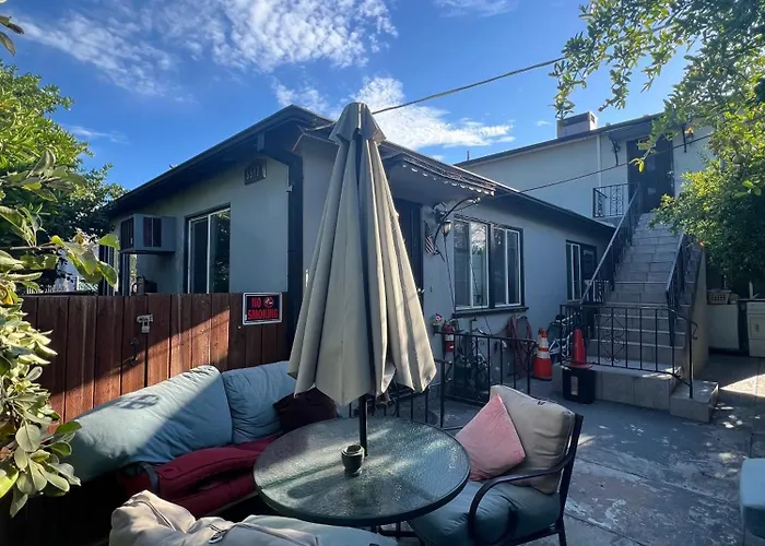 Beach hotel: Timen House