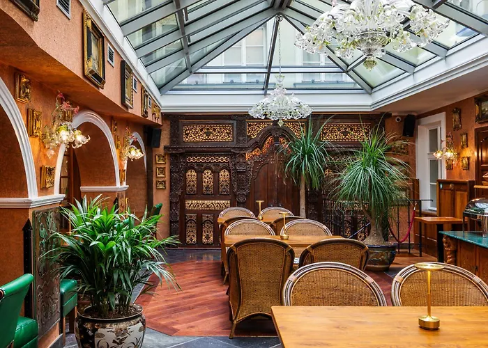 Hotel U Zlateho Stromu Prague By Bhg