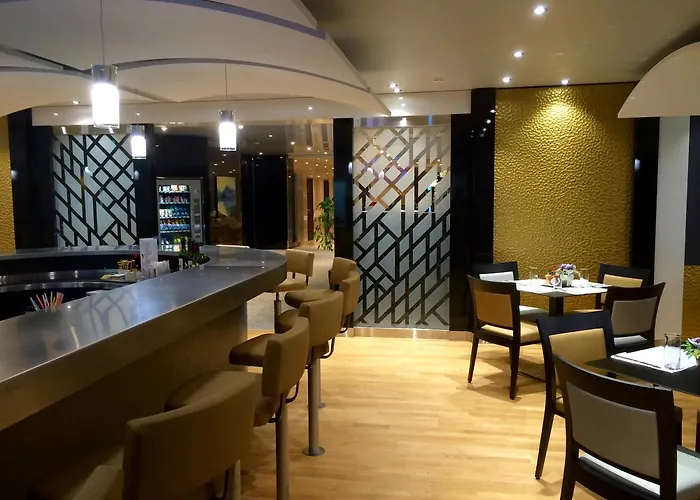 Nash Airport Hotel