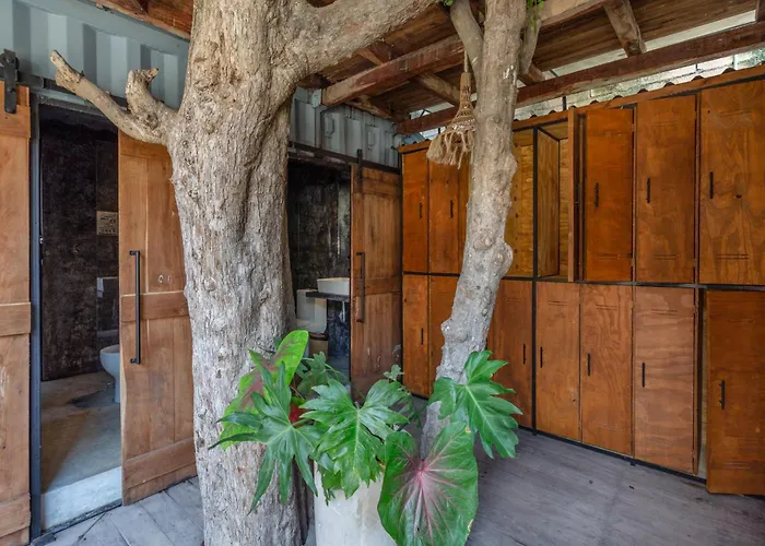 Meteora Stay & Coffeehouse Tulum