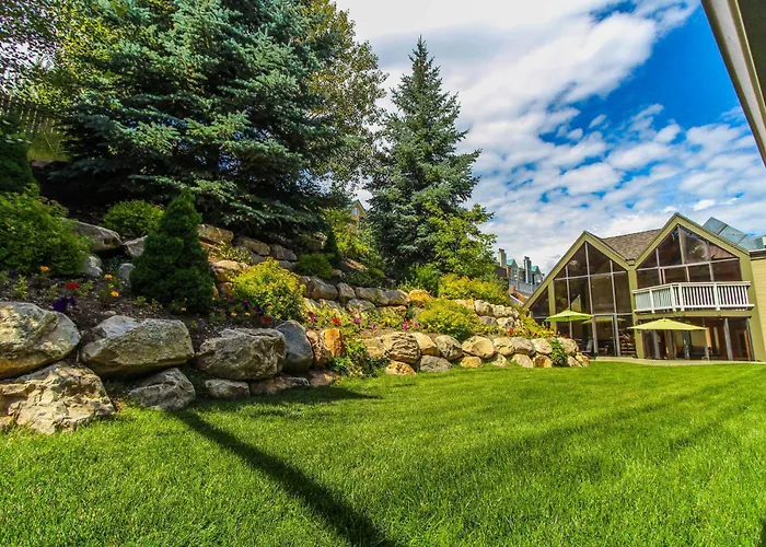 Vacation rental: Skiers Lodge