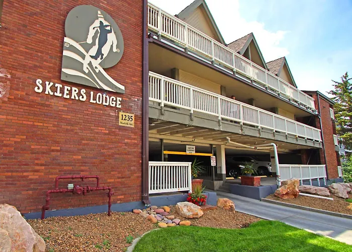 Vacation rental: Skiers Lodge