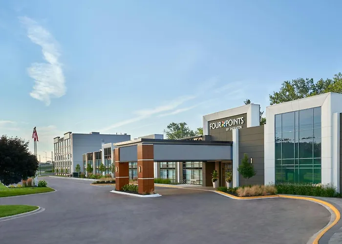 Family resorts Four Points By Sheraton Point Edward Sarnia