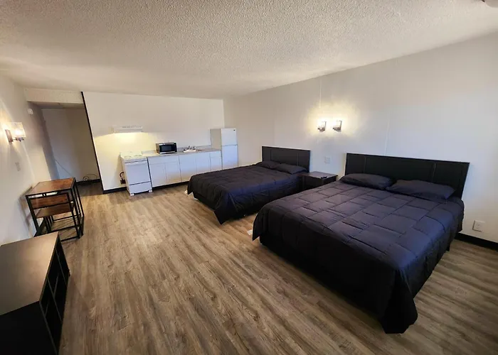 The Hastings Inn Salina