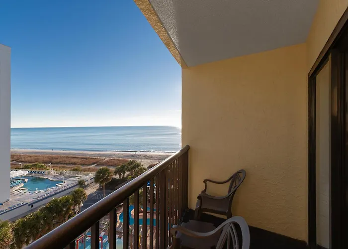 Pet Friendly hotel: Sea Crest Oceanfront Resort