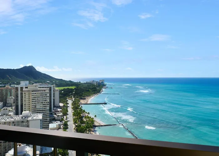 Hyatt Regency Waikiki Beach Resort & Spa