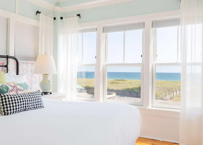 Cheap hotels Ocean House Boutique & Motel
