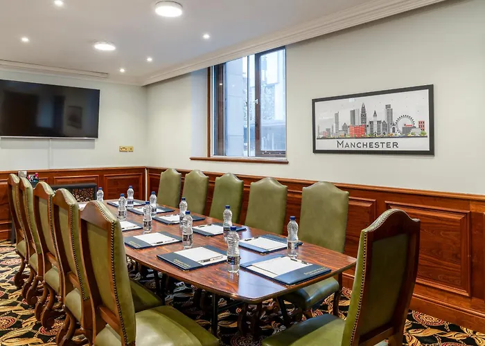 Pet Friendly hotel: Britannia Hotel City Centre Manchester