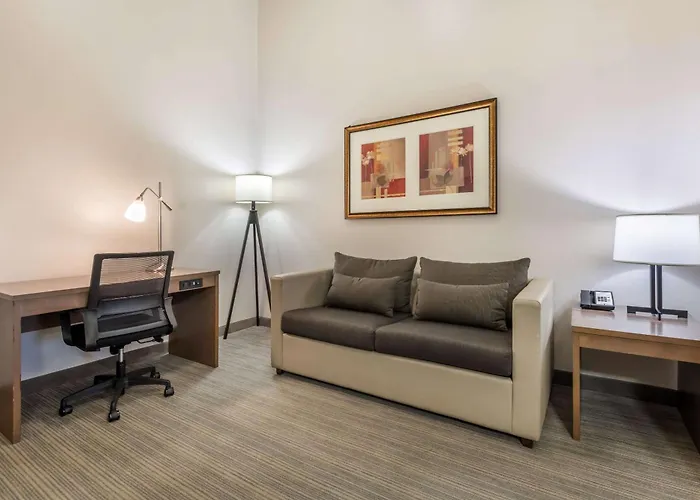 Country Inn & Suites By Radisson, Watertown, Sd