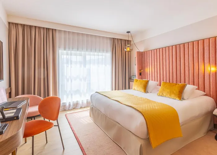 Hotel: Le Riviera - Hotel Restaurant & Spa - Ex Golden Tulip Aix Les Bains