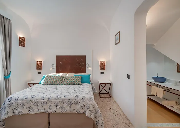 Sorella Luna Room Boutique, Centro di Olbia