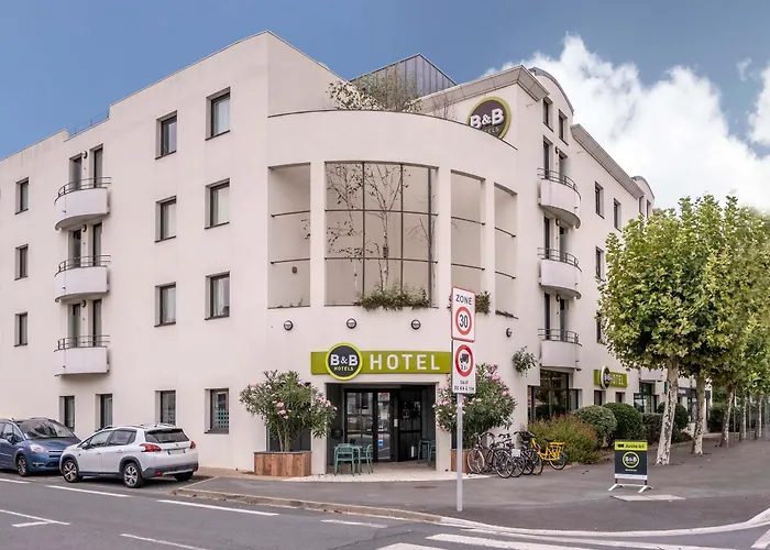 B&B HOTEL La Rochelle Centre