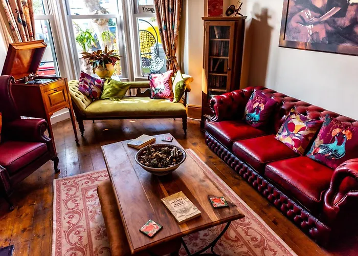Cheap hotels Mulberry House