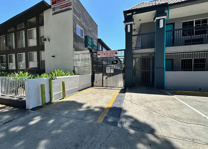 Hotel mit Pool: Quality Inn Near Hollywood Walk Of Fame