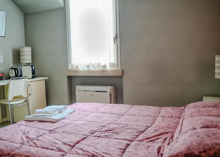 Hotel all'aeroporto: Alla Passeggiata