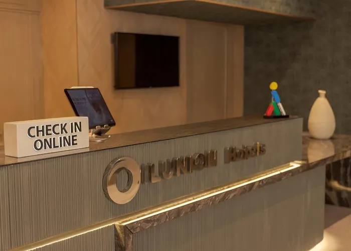 Hotel de 5 estrellas: Ilunion Romareda