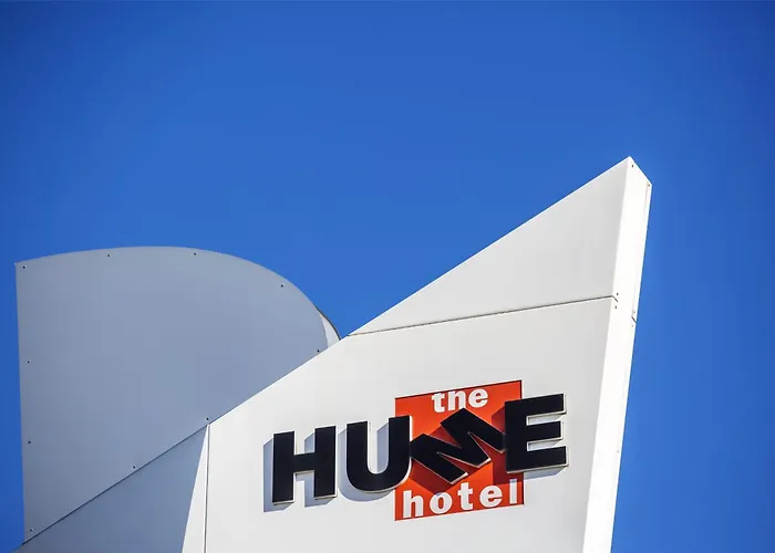 3 star hotel: Nightcap At Hume Hotel