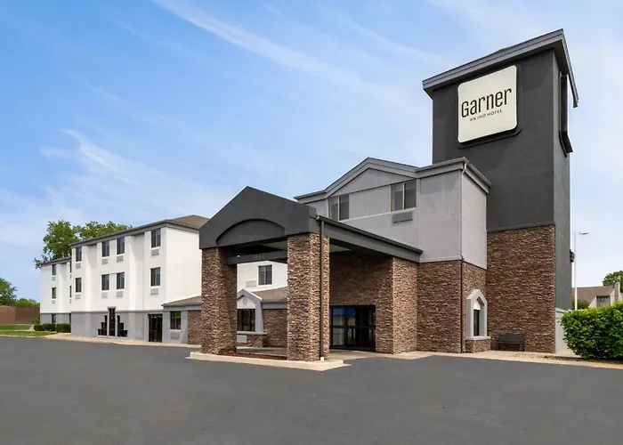 Garner Hotel Topeka West By Ihg