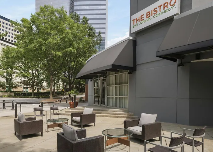 Dog friendly hotels Courtyard By Marriott Atlanta Buckhead