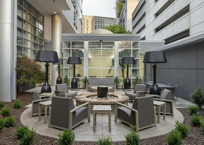 Dog friendly hotels Courtyard By Marriott Atlanta Buckhead