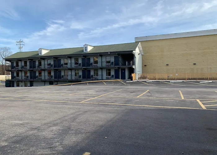 Pigeon Forge Parkway Inn