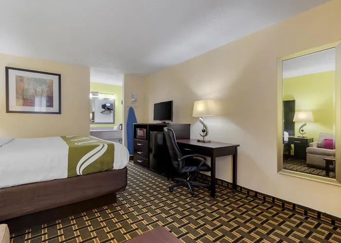 Cheap hotel: Quality Inn Acworth North