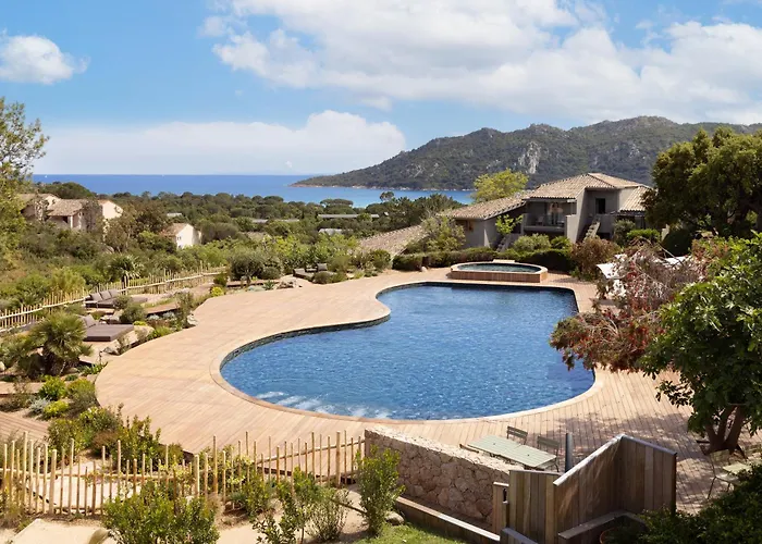 Domaine Santa Giulia Palace