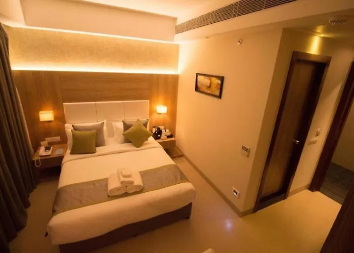 Hotel Tu Casa International Near Delhi Airport