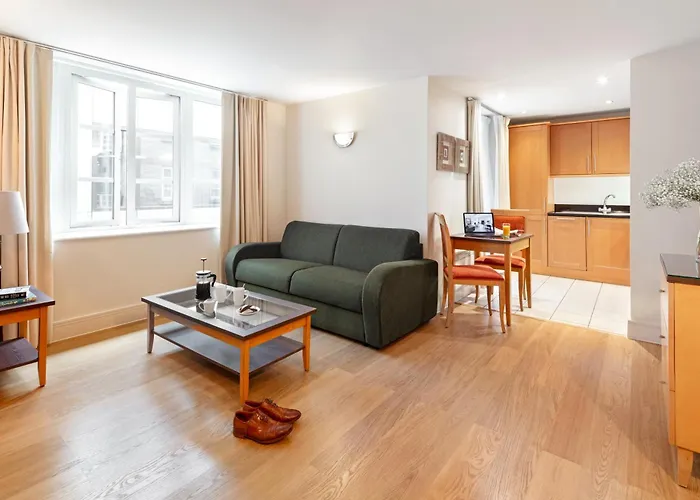 Ferienvermietung: Marlin Apartments London City - Queen Street